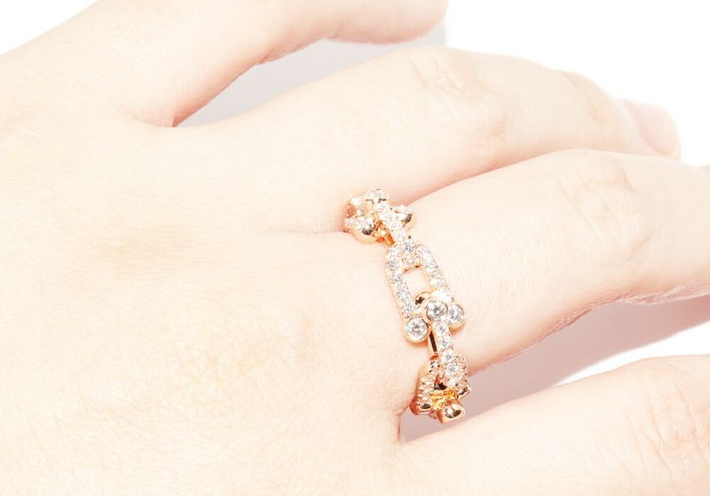 Tiffany & Co Ring 18K Pink Gold Diamond 132ct Hardware Small Link Ring Full