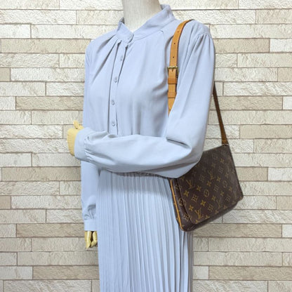 Louis Vuitton Musette Tango Short Monogram Shoulder Bag Monogram Canvas M51257