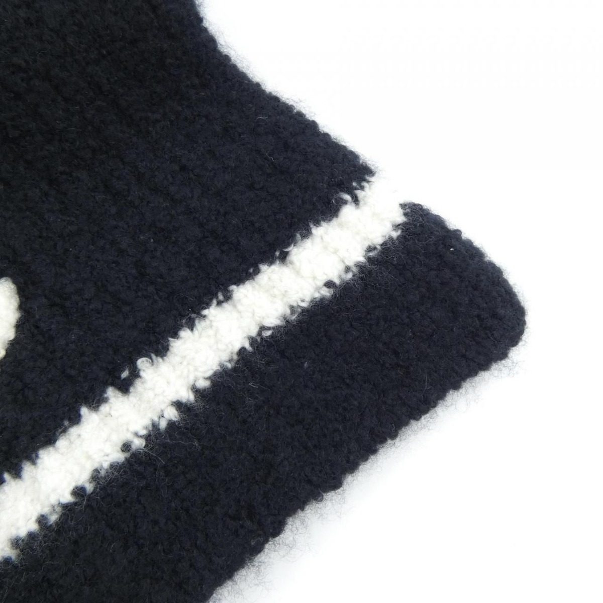 Chanel Scarf Black — view 2