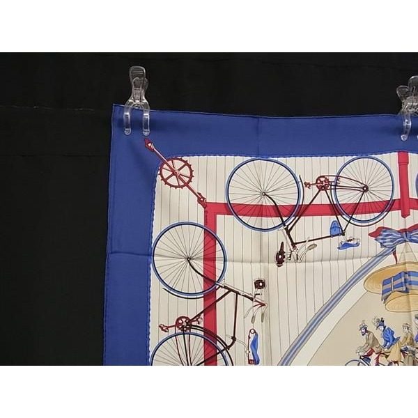Hermes les Becanes Carre 90 Silk Scarf Shawl Blue Ivory — view 3