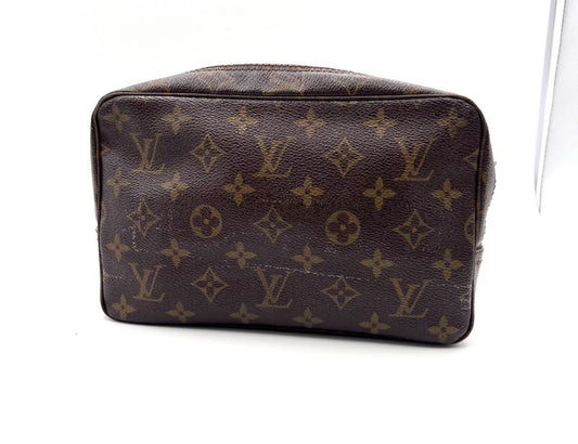 Louis Vuitton Pouch Trousse Toilette 23 Clutch Bag Monogram M47524 05bs211