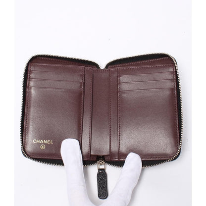 Chanel Bifold Wallet Gold Caviar Leather Quilted — view 5