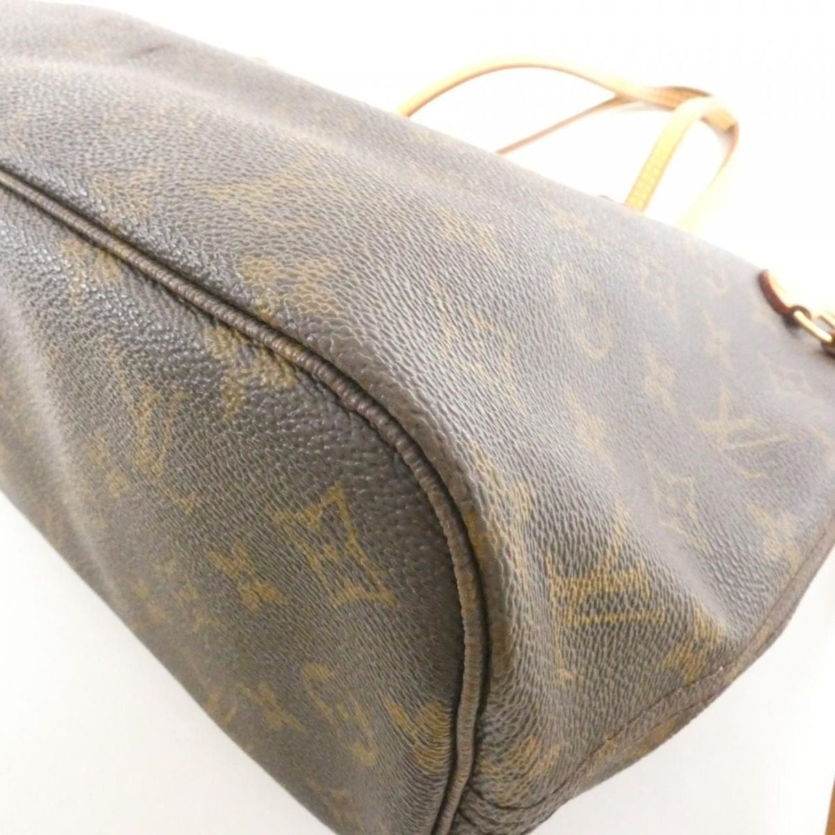 Louis Vuitton Monogram Neverfull PM Bag — view 2