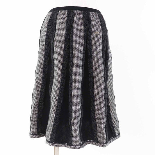 Chanel Vintage 05 A Flared Skirt With Coco Mark Plate Black Grey White 40