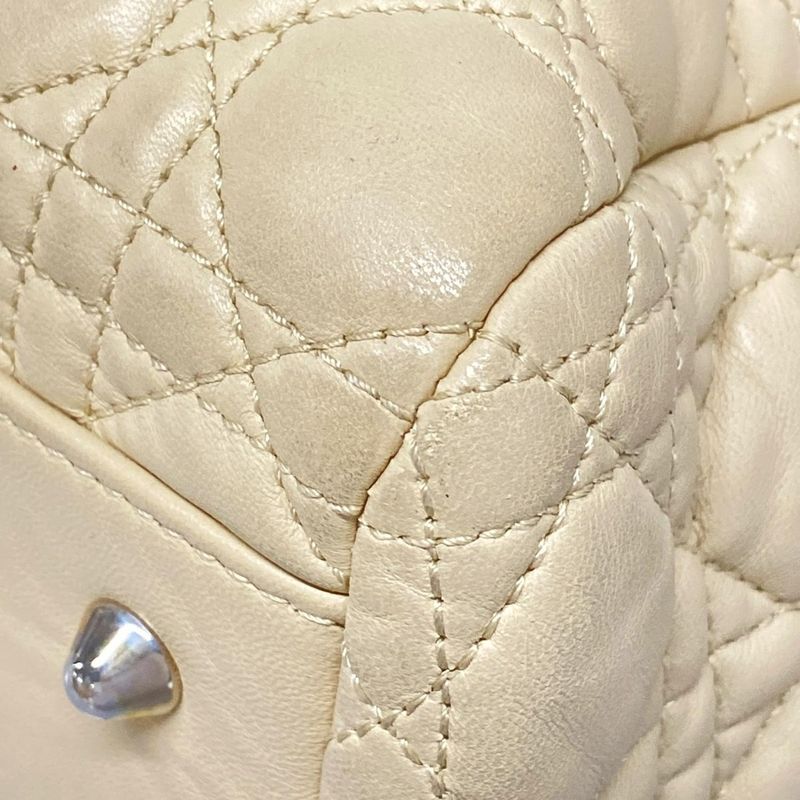 Dior/christian Dior Tote Bag Canage Stitch Ivory Chain Shoulder/silver Hardware