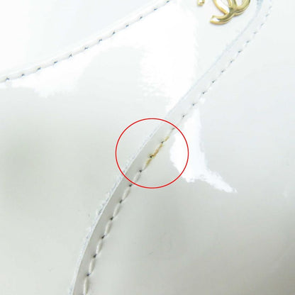 CHANEL 17A G33057 Lace-up Patent Leather Booties With Coco Mark White Gold