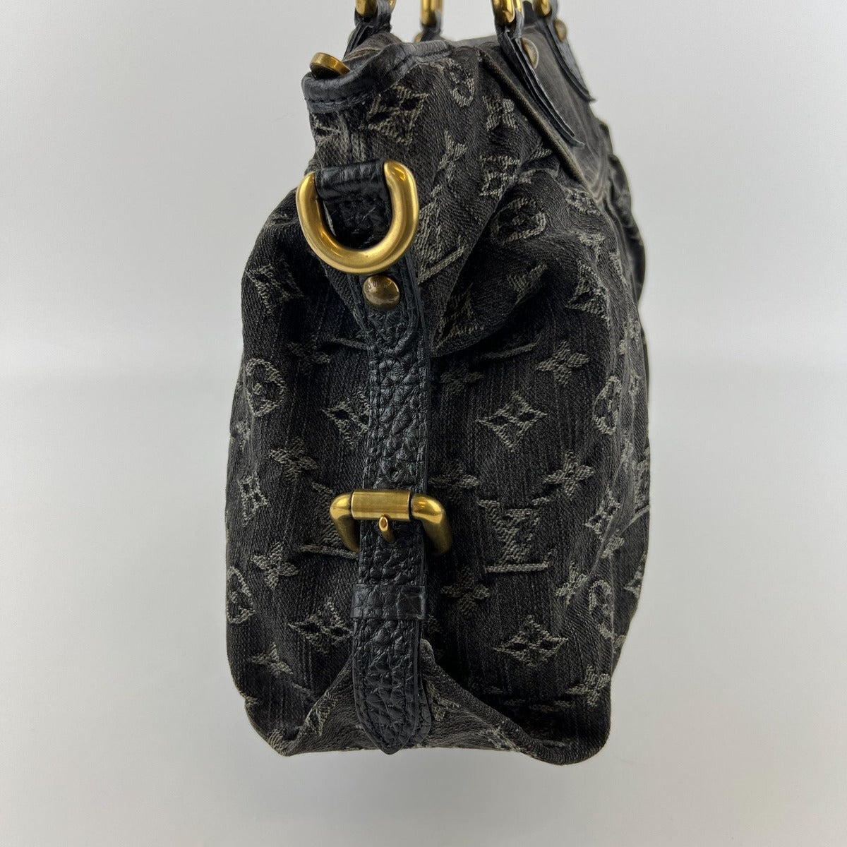 Louis Vuitton Monogram Neo Cabby MM Shoulder Bag Denim Black Vintage — view 5