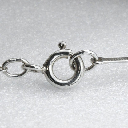 Tiffany & Co Kiss Paloma Picasso 925 Silver Ladies 2.5g Necklace