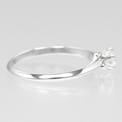 Tiffany & Co Solitaire Pt950platinum And Diamonds #8.5 Ladies 1.9g Ring