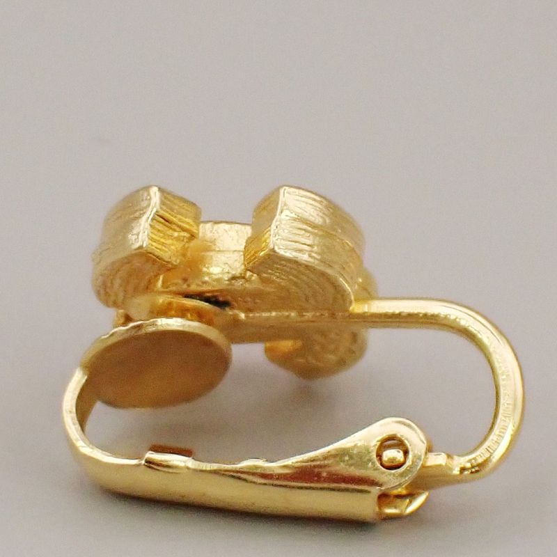 Chanel Ear Ring Coco Mark Gold One Side 63bs144