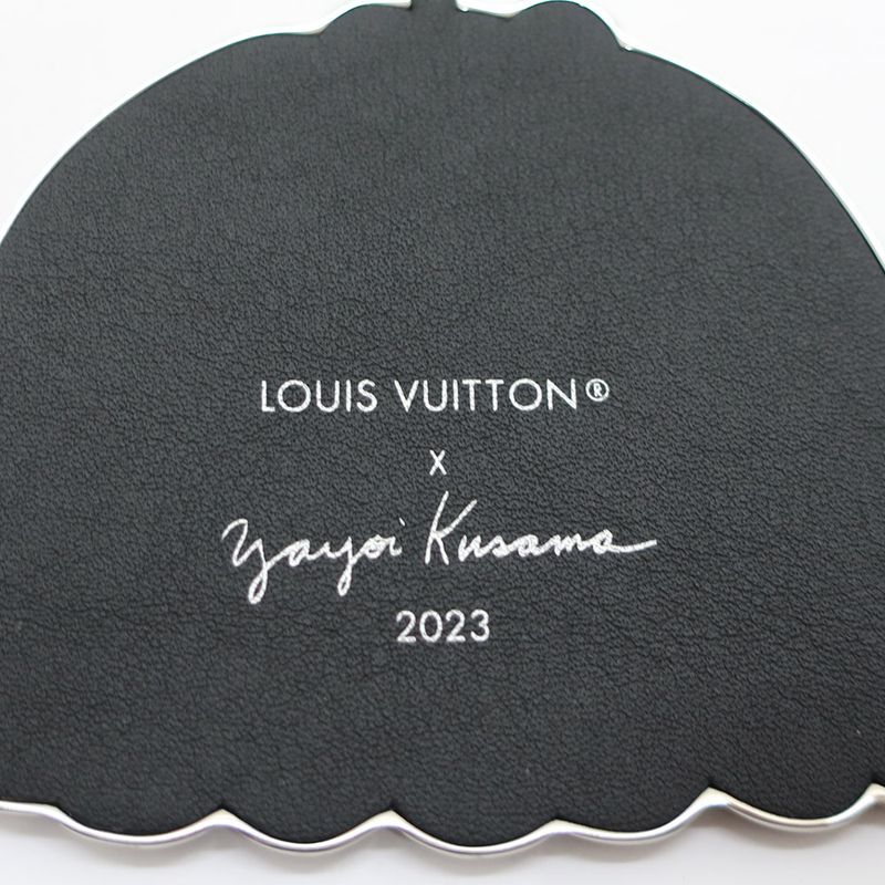 Louis Vuitton LV YK Key Holder Pumpkin Bag Charm Key-ring Pumpkin