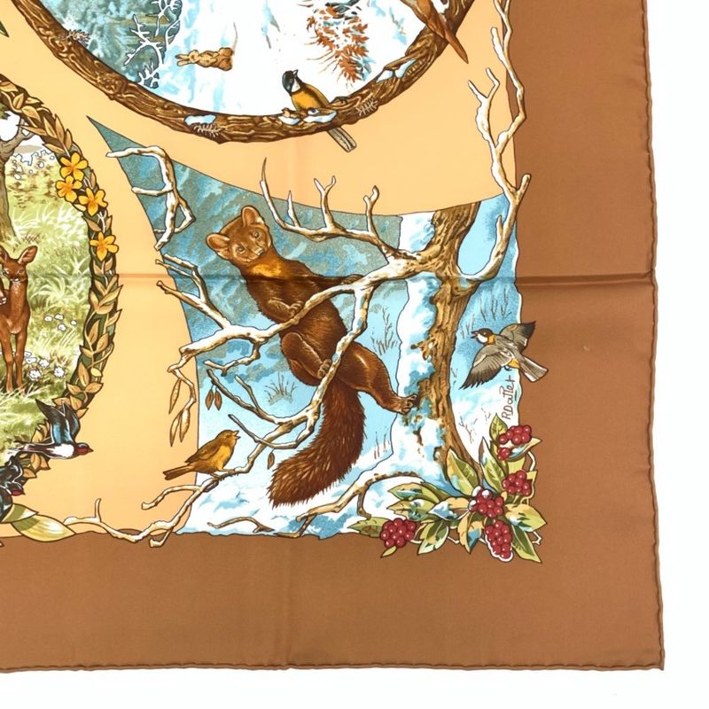 Grade Hermes Carre 90 LES Quatre Saisons Four Seasons Brown Animal Flower Scarf