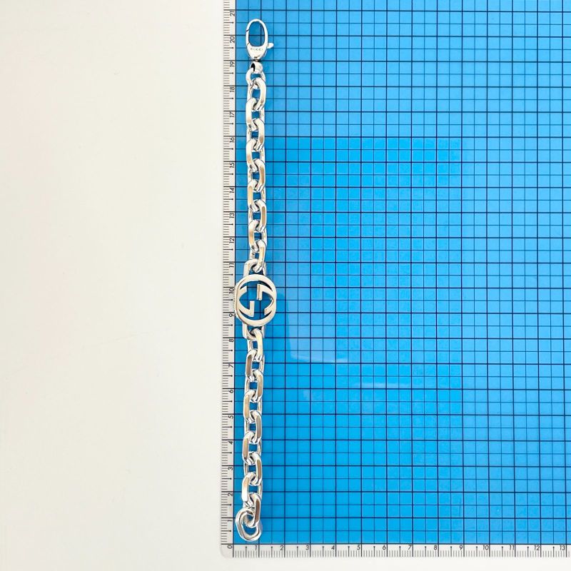 #18 Gucci Interlocking Large Bracelet 24-5281