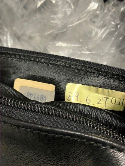 Chanel 0893487 1989's Lambskin Matelasse Chain Shoulder Bag Women Black