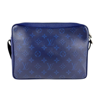 Louis Vuitton Crossbody Shoulder Bag Taiga Llama Outdoor Messenger PM M30242