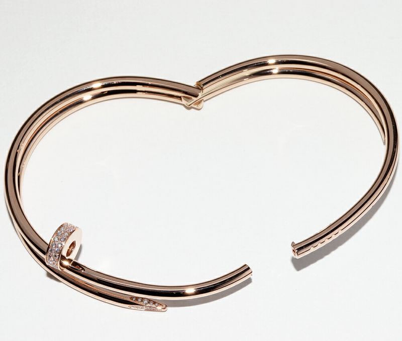 Cartier Bracelet Bangle 18K Pink Gold 62 Diamonds (051ct) Juste Un Clou