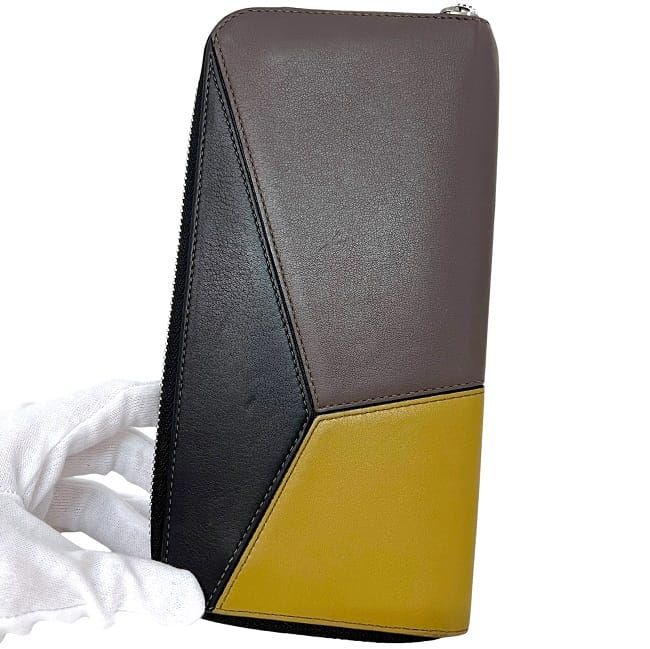 Loewe Round Zipper Long Wallet Khaki Yellow Beige Brown