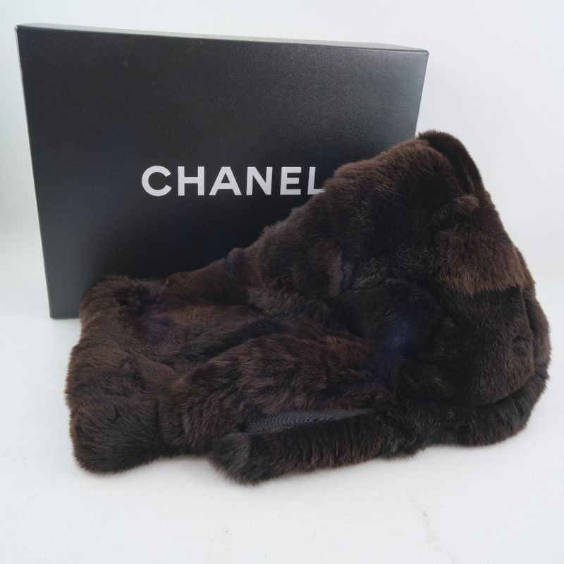 Chanel Rabbit Fur And Silk Black Women's Stole