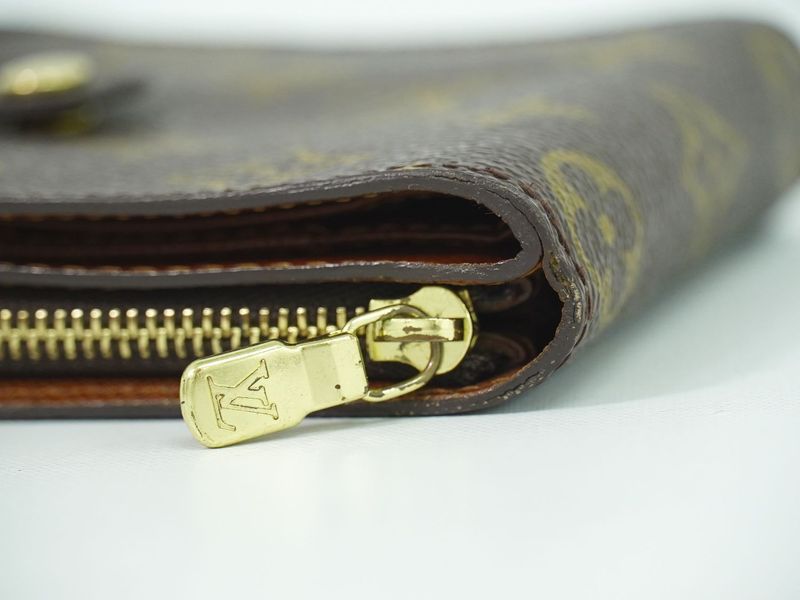 Authentic Louis Vuitton LV Compact Zip Monogram Fold Wallet Compact Wallet