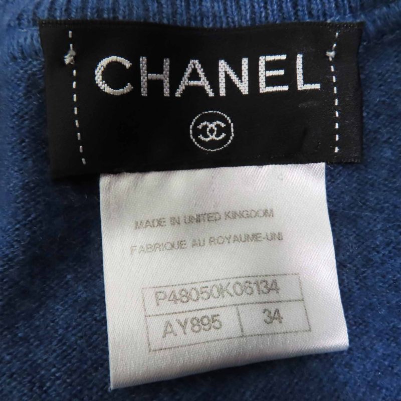 CHANEL P48050 100% Cashmere Long-sleeved Knit Pullover With Coco Motif At Hem