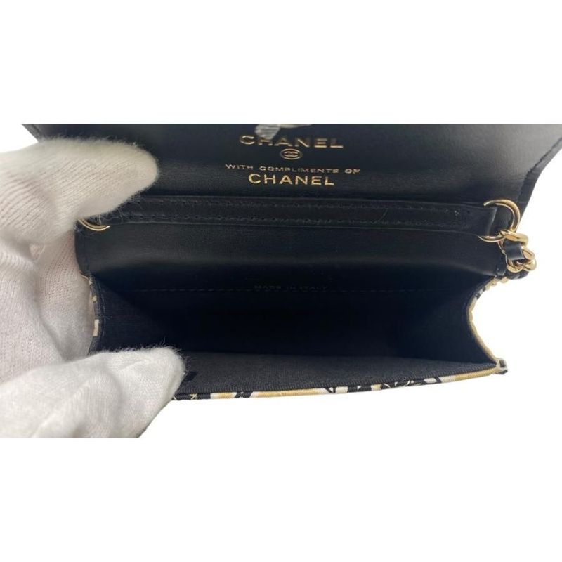 Chanel Mini Chain Shoulder Year End Gift Checkered Flag Black Beige Shoulder