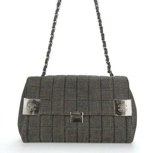 Chanel Shoulder Bag Chocobar Denim Navy Silver Hardware 7 th