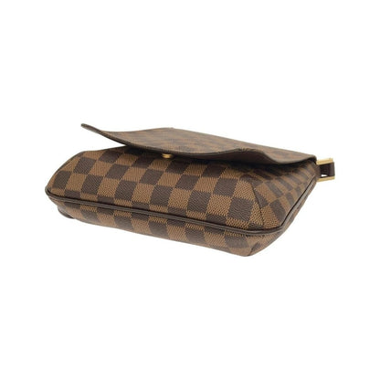 Louis Vuitton Damier Musette Salsa Shoulder Bag — view 3
