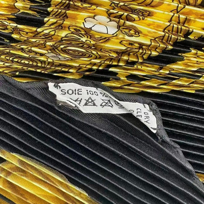 Hermes Pleated les Cavaliers D'or Golden Knight Scarf Silk Black — view 6