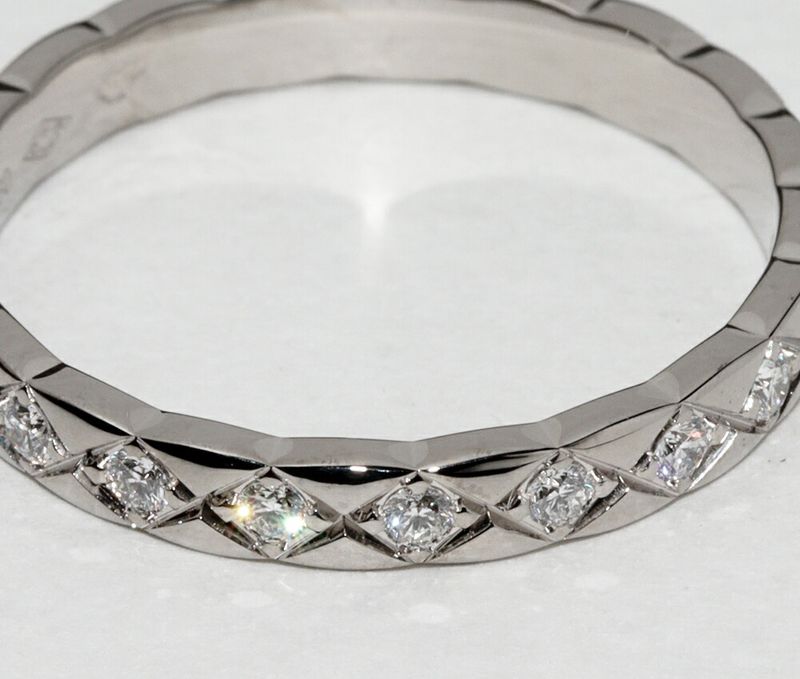 Chanel Ring 18K White Gold Diamond 20P Coco Cush Ring Mini Model J11871