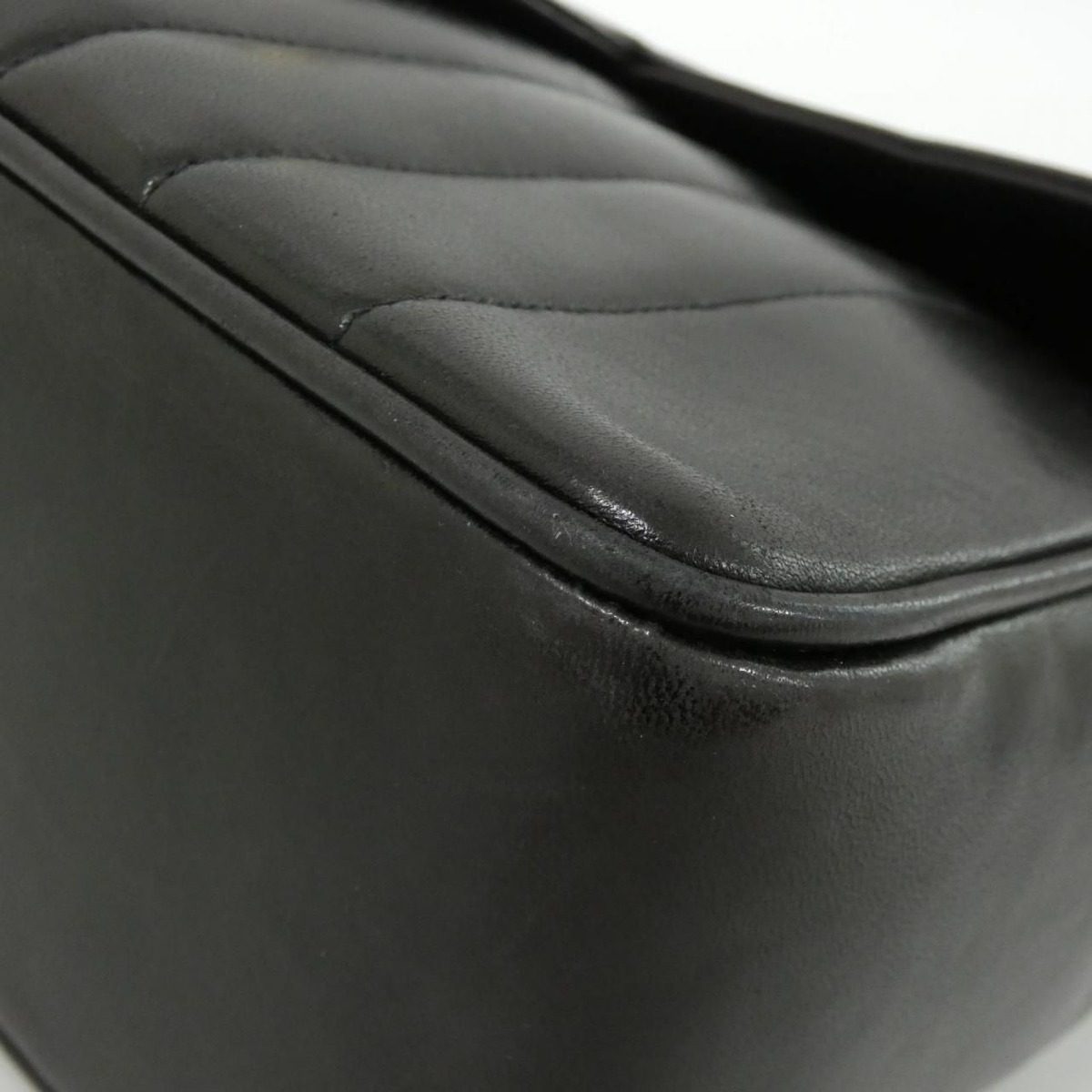 Chanel Vintage Shoulder Bag — view 3