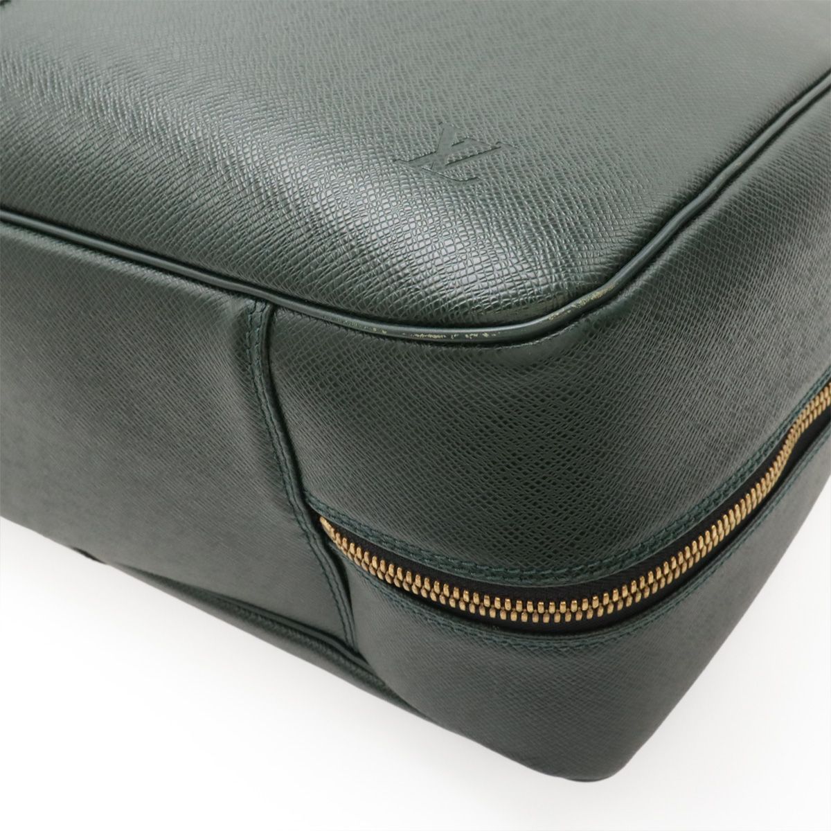 Louis Vuitton Taiga Erlangga En Poche Garment Bag Boston Bag Travel Bag Epi