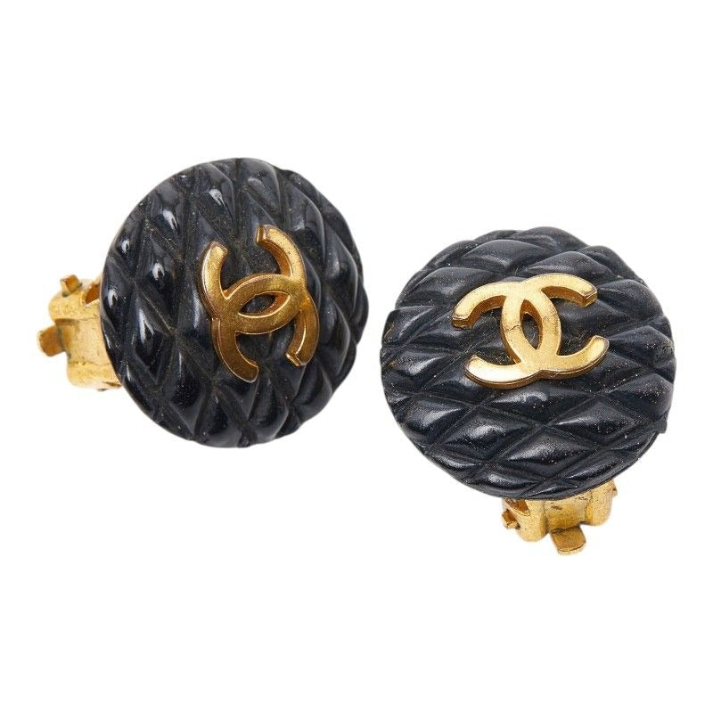 Chanel Quilted CC Logo Gold Black Plated