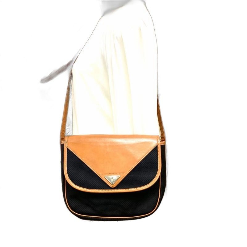 Saint Laurent Shoulder Bag YSL Travel Formal
