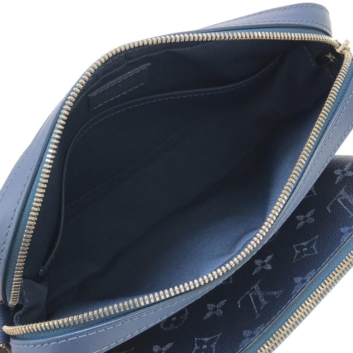Louis Vuitton Monogram Gradient Trio Shoulder Bag — view 6