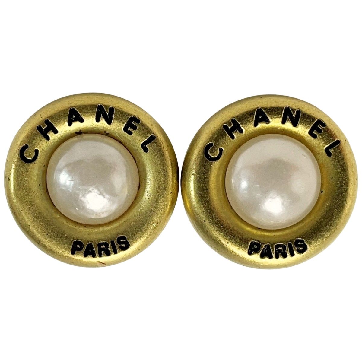 Chanel Plated Fake Pearl 94a Gold Vintage Earring with Box