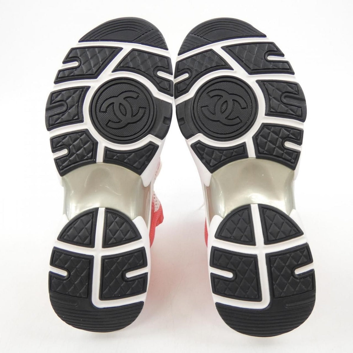 Chanel Sneakers White 37 — view 4