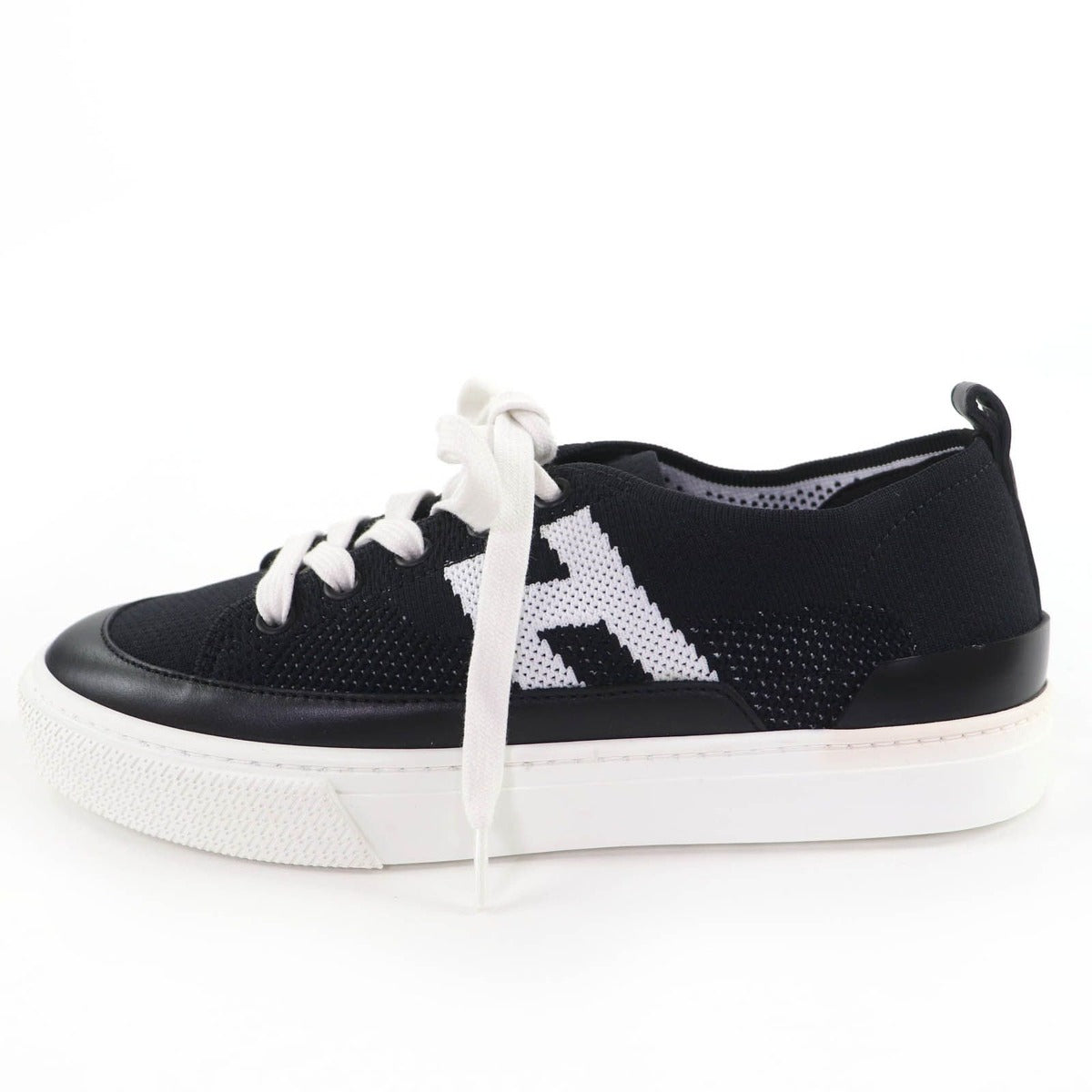Hermes Deep Logo Leather Low Cut Sneakers Black White 36 — view 5