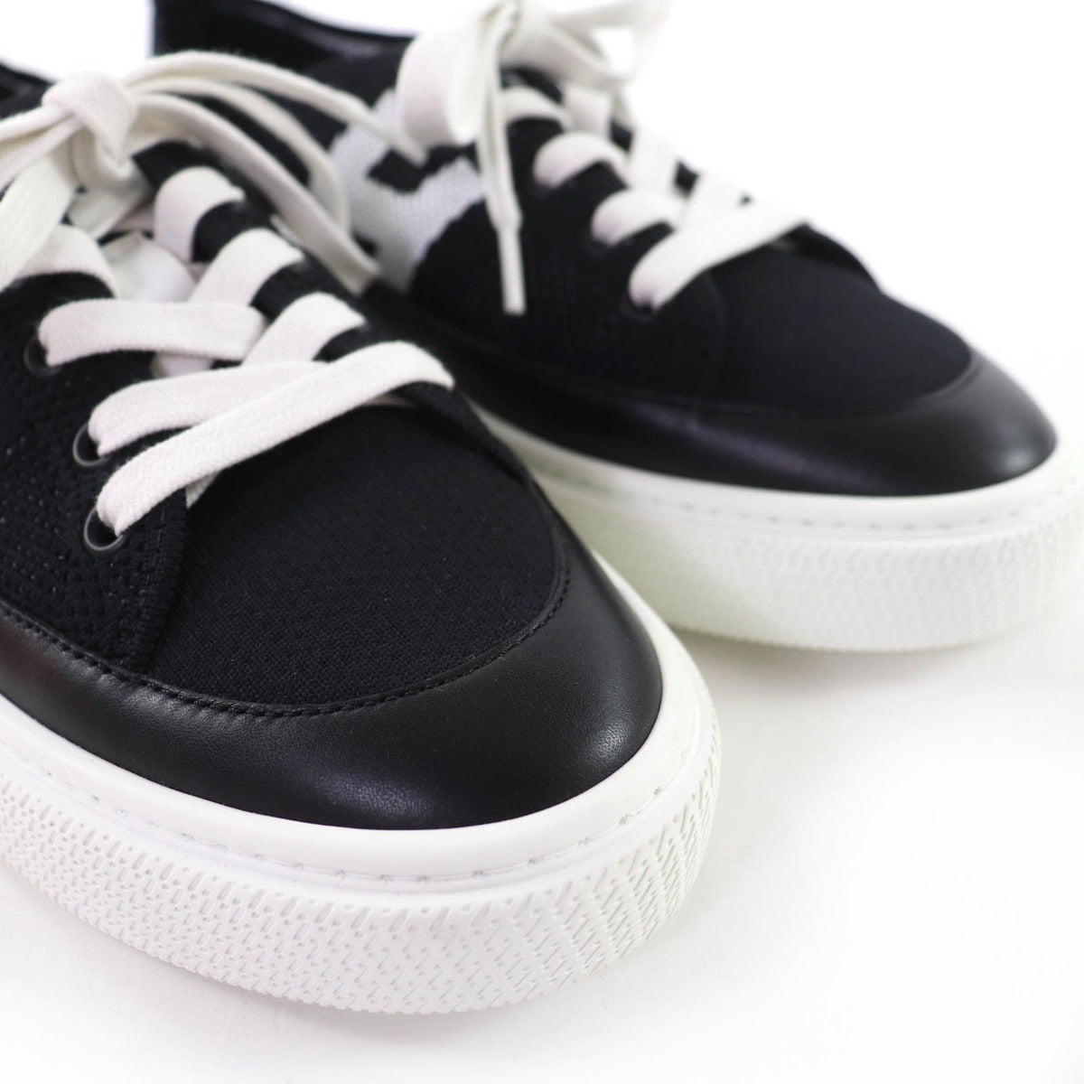 Hermes Deep Logo Leather Low Cut Sneakers Black White 36 — view 8