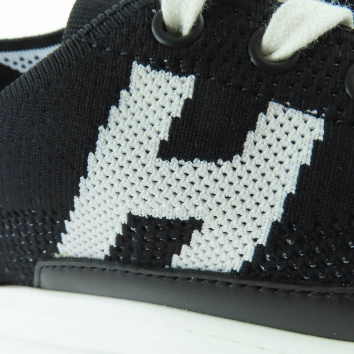 Hermes Deep Logo Leather Low Cut Sneakers Black White 36 — view 9