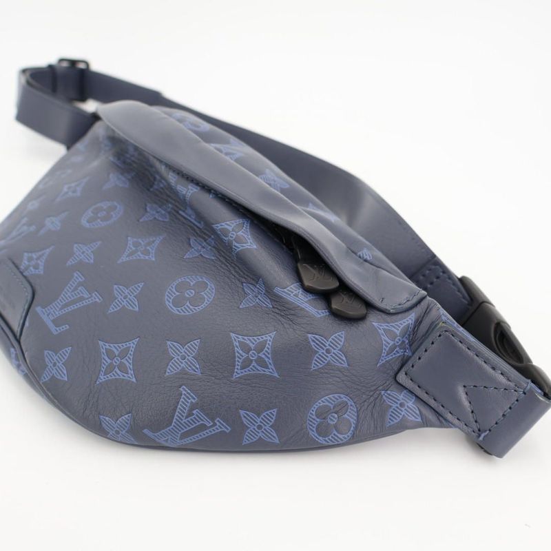 Louis Vuitton Bag Men's Monogram Shadow Discovery Bum Bag PM M45729