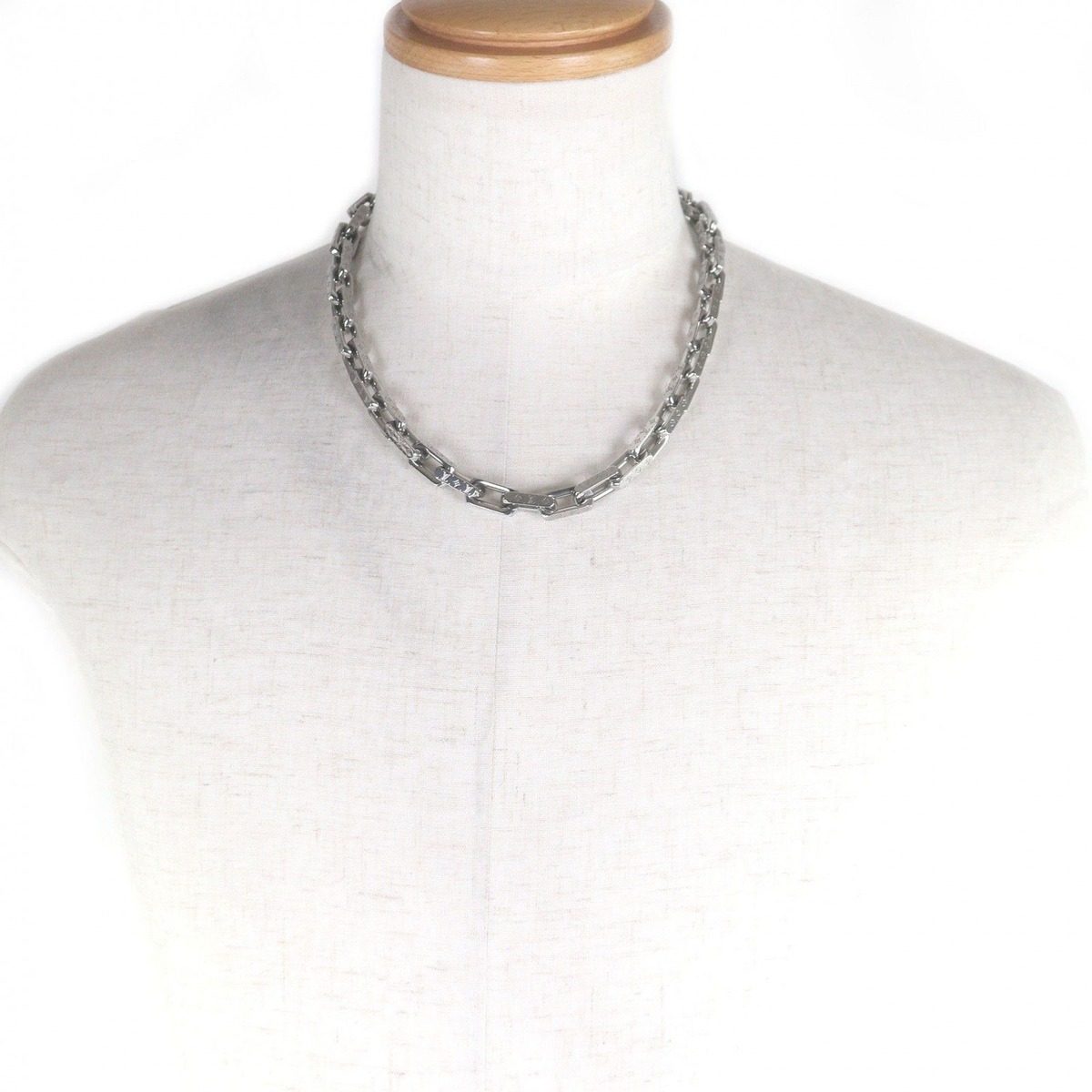 Louis Vuitton Necklace Chain Monogram Collier Silver — view 2