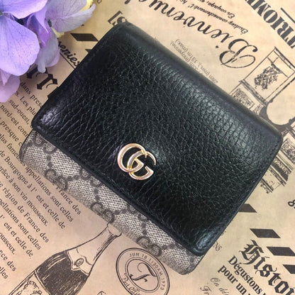 Gucci Bifold Wallet GG Supreme Compact Card Coin — view 3