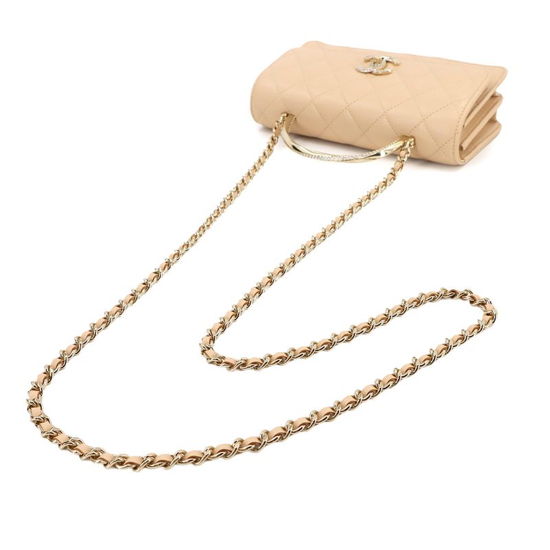 Exhibited Chanel Matelasse 2way Hand Chain Wallet Long Wallet Lambskin Beige