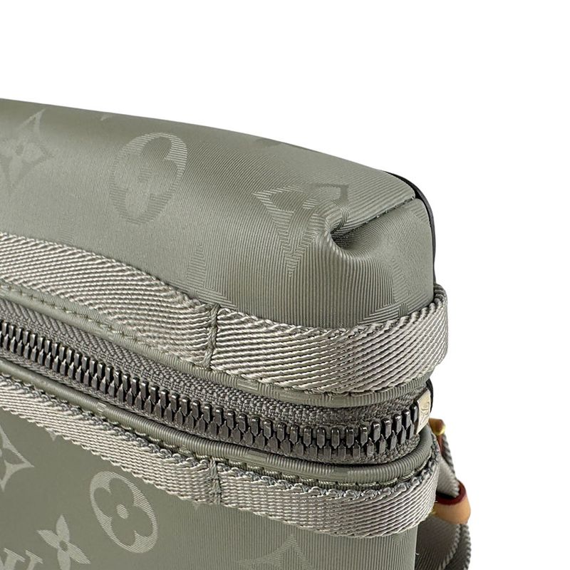 Louis Vuitton Shoulder Bag Monogram Titanium Messenger PM M43889