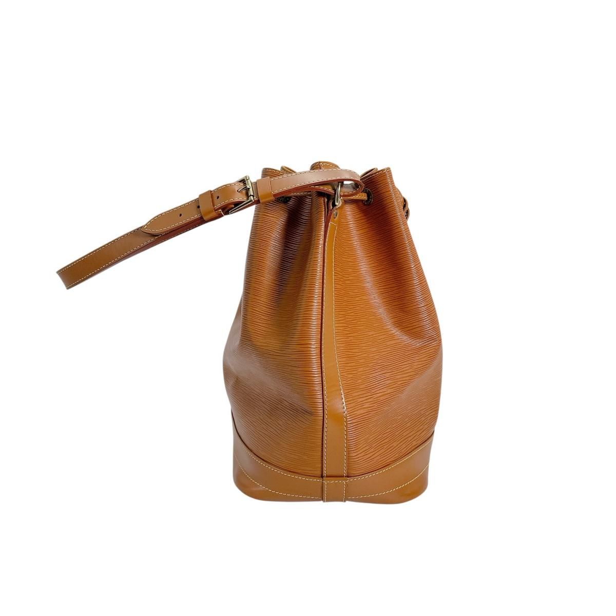 Louis Vuitton Epi Drawstring Shape Shoulder Bag Noe