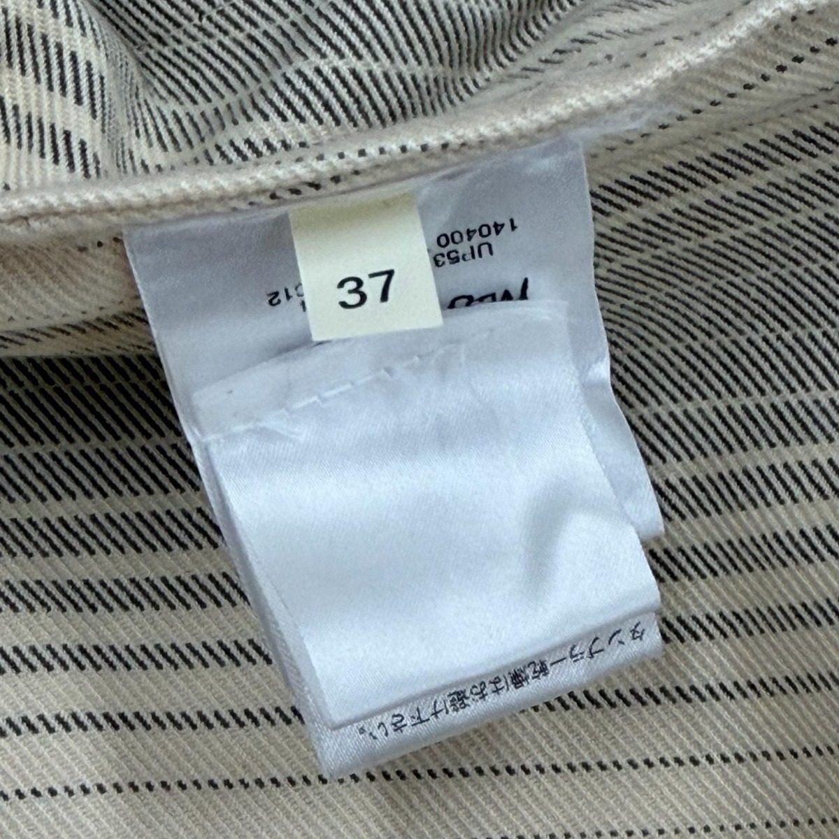 Saint Laurent Yves Rive Gauche Vintage Cotton Era Striped Pattern Logo Button — view 9