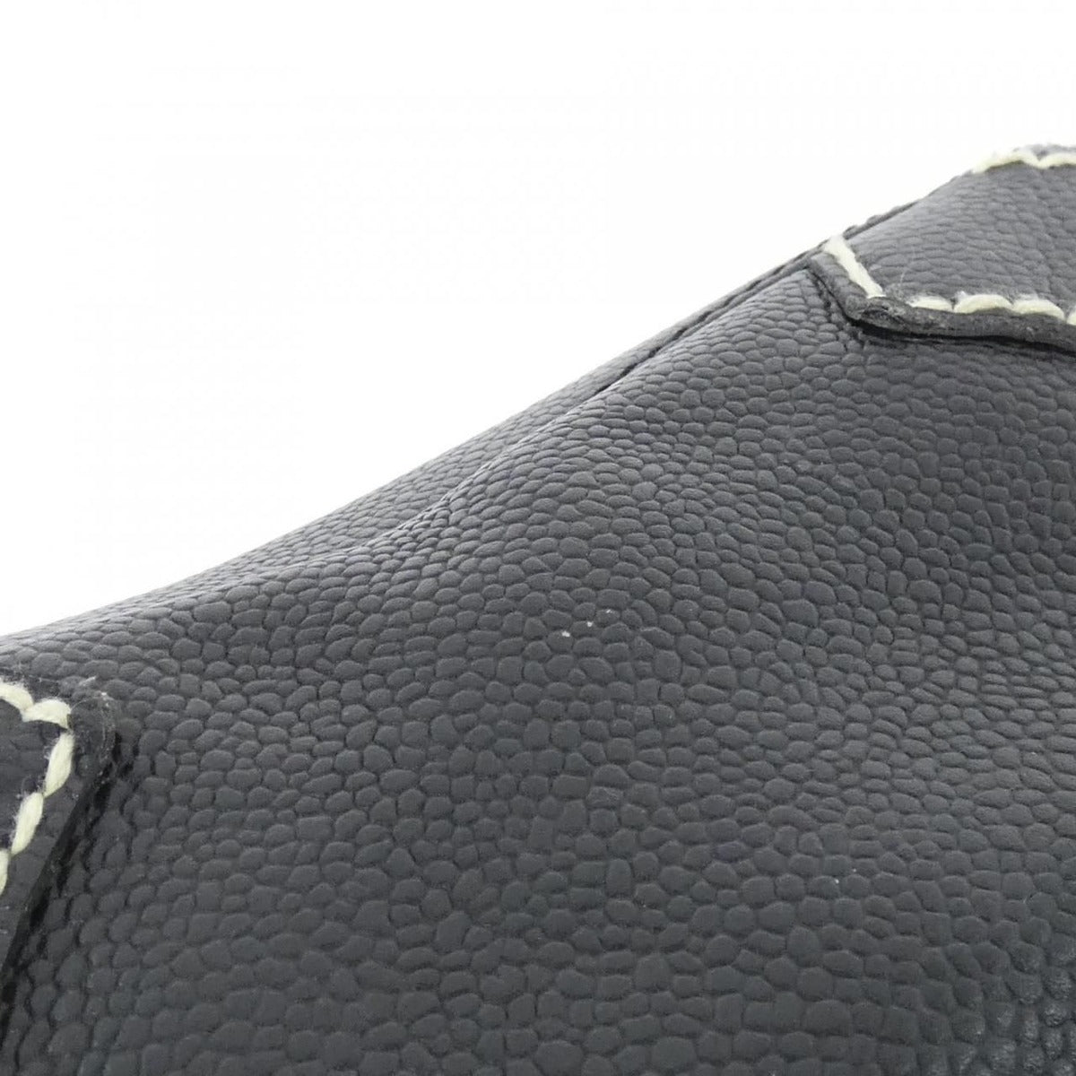 Chanel Vintage Shoulder Bag — view 5