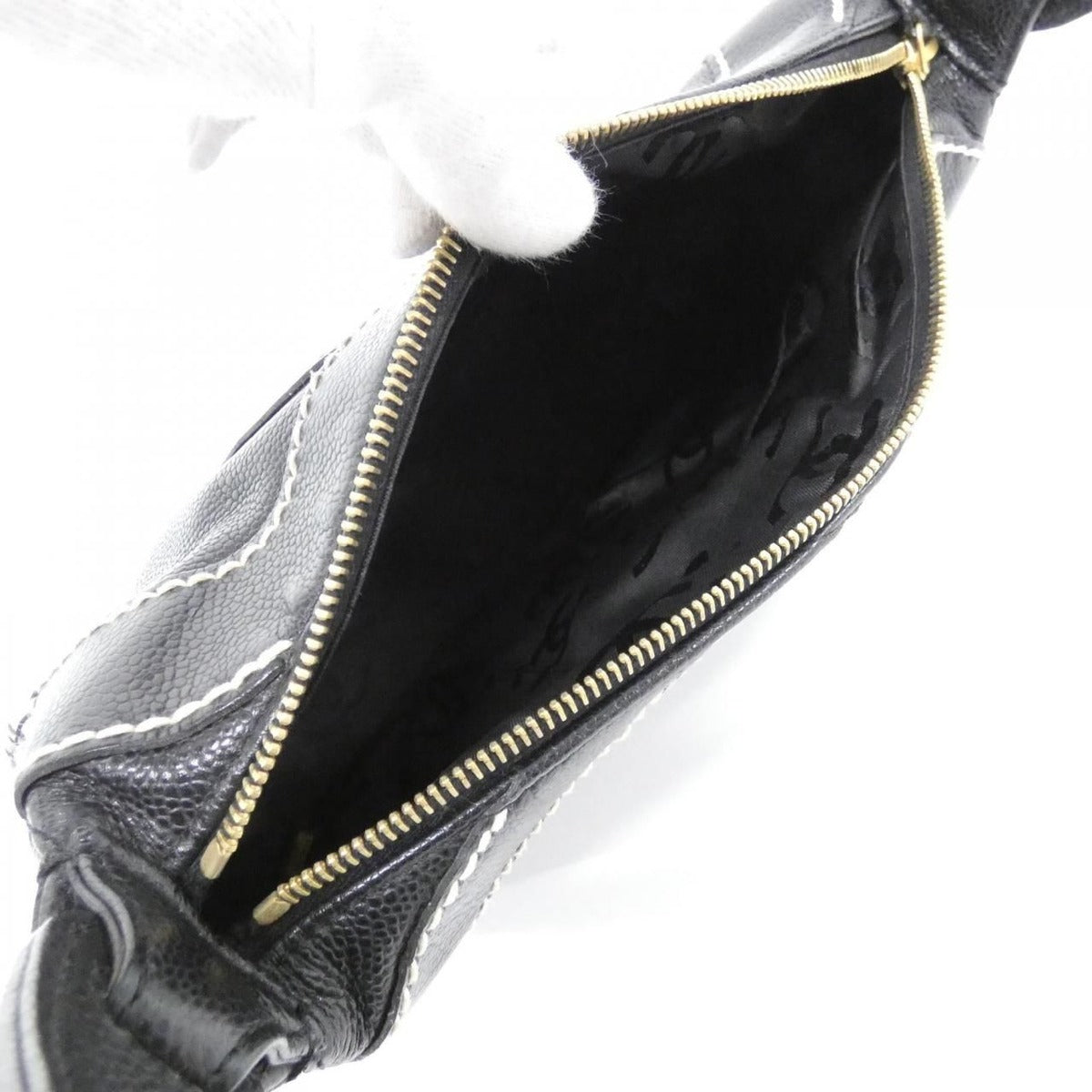 Chanel Vintage Shoulder Bag — view 9