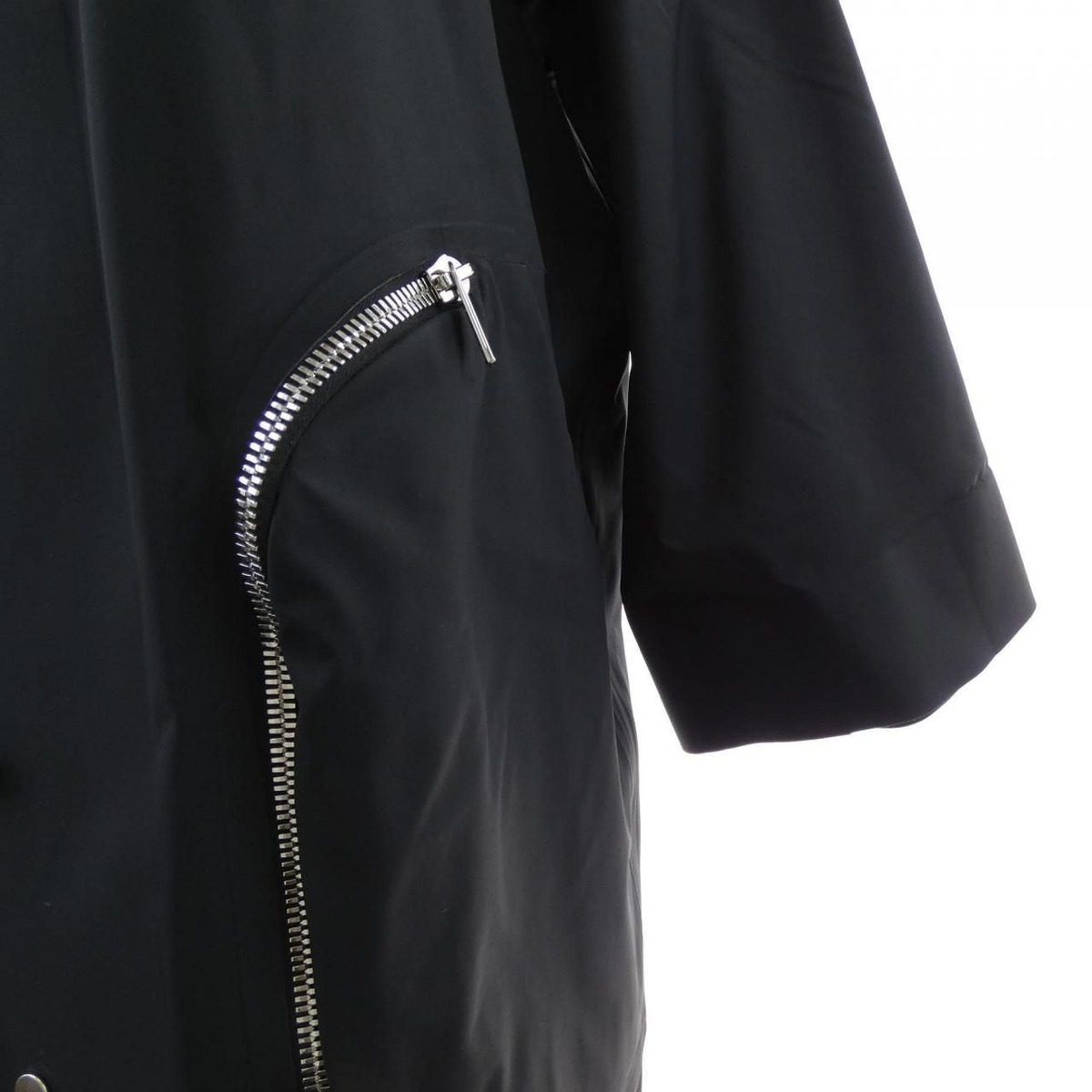 Moncler Nesbitt Coat Black — view 6