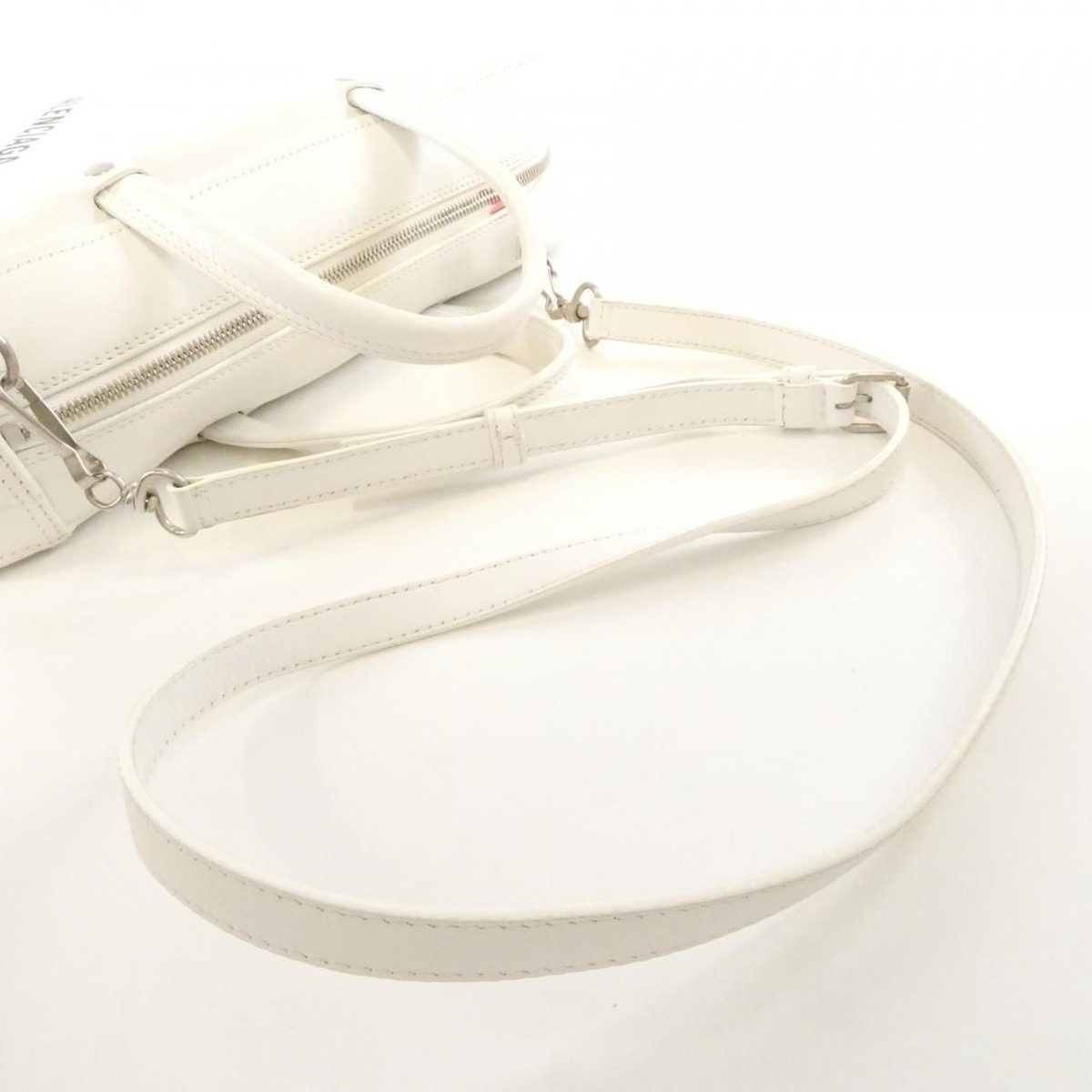 Balenciaga Triangle Duffle Travel Bags Silver — view 7